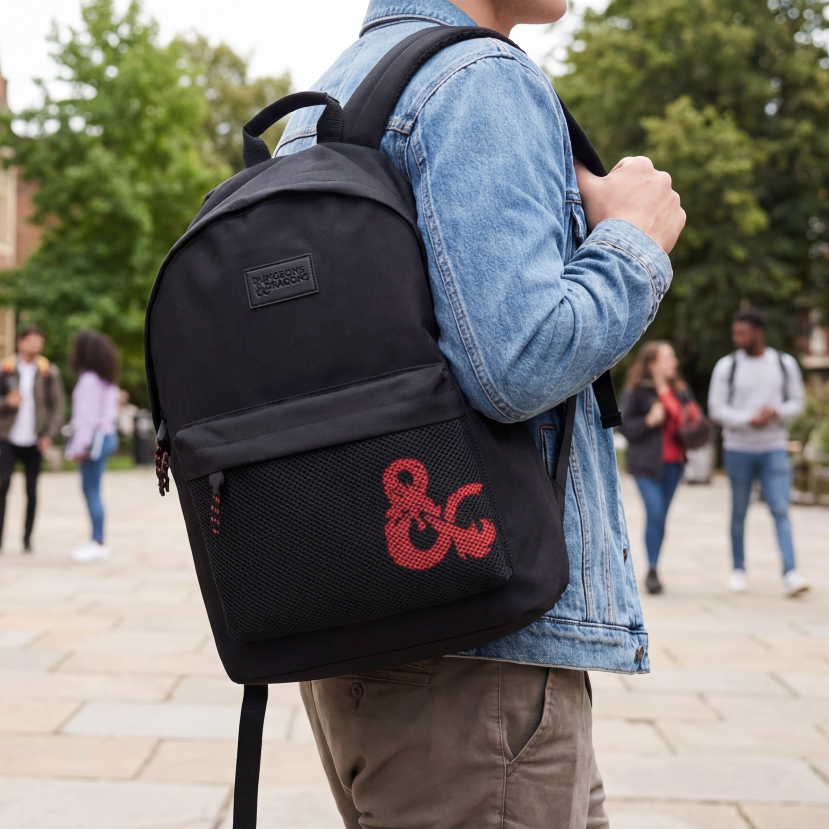 Dungeons & Dragons – Official Black Backpack 41 cm